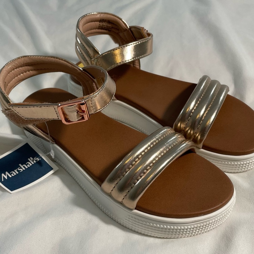Girl’s MIA Gold and Tan Sandals